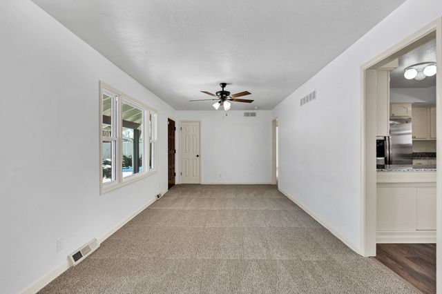 6115 N Hydraulic Ave, Park City, KS 67219