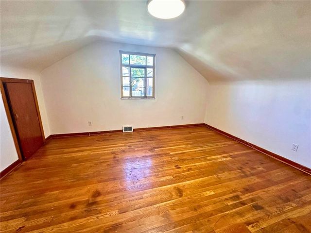 740 St Clair Ave, Clairton, PA 15025