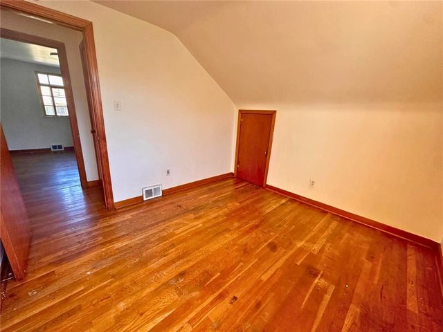 740 St Clair Ave, Clairton, PA 15025