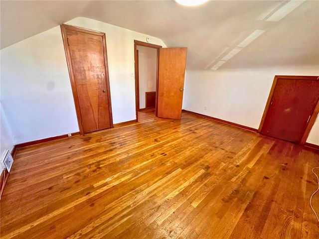 740 St Clair Ave, Clairton, PA 15025