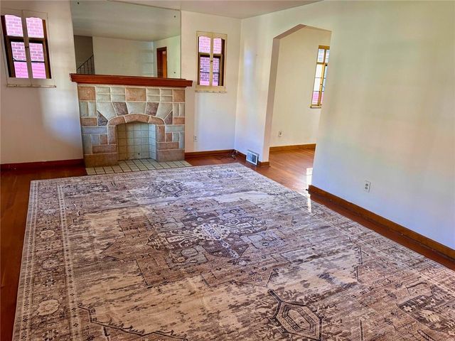 740 St Clair Ave, Clairton, PA 15025