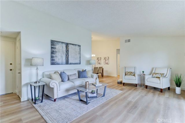 8877 Lauderdale Court 210-G, Huntington Beach, CA 92646