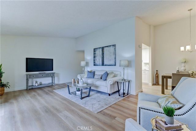 8877 Lauderdale Court 210-G, Huntington Beach, CA 92646