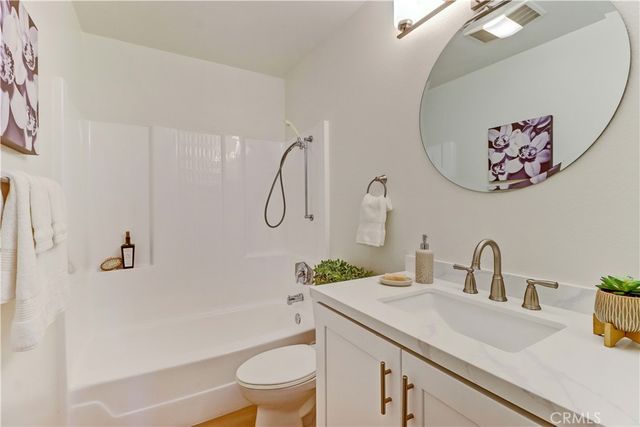8877 Lauderdale Court 210-G, Huntington Beach, CA 92646