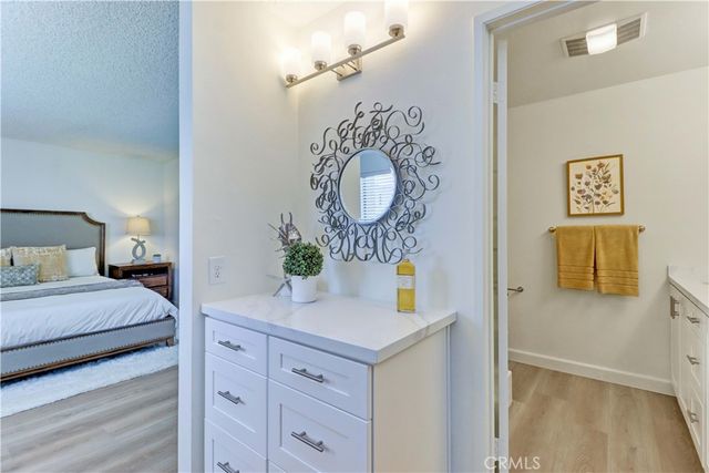 8877 Lauderdale Court 210-G, Huntington Beach, CA 92646