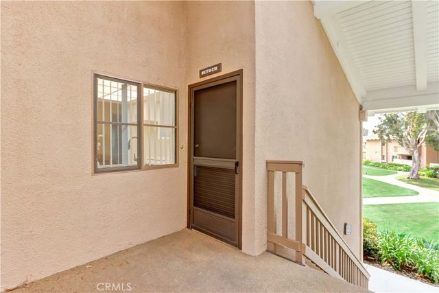 8877 Lauderdale Court 210-G, Huntington Beach, CA 92646