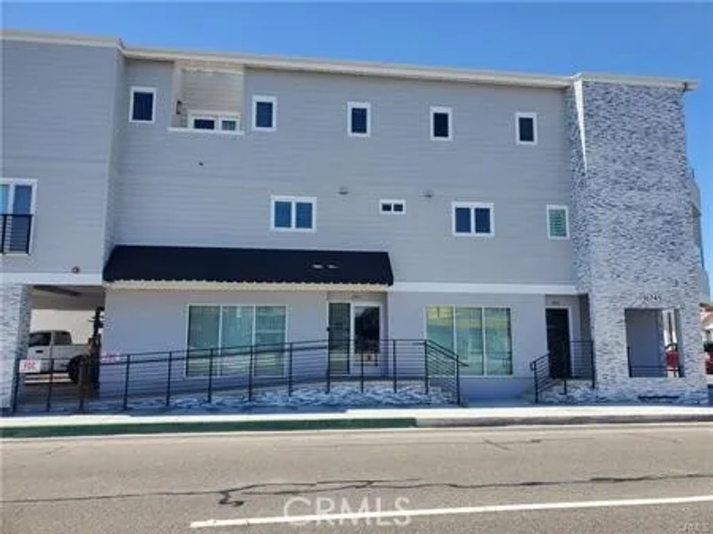 16741 Pacific Coast 201, Sunset Beach, CA 90742