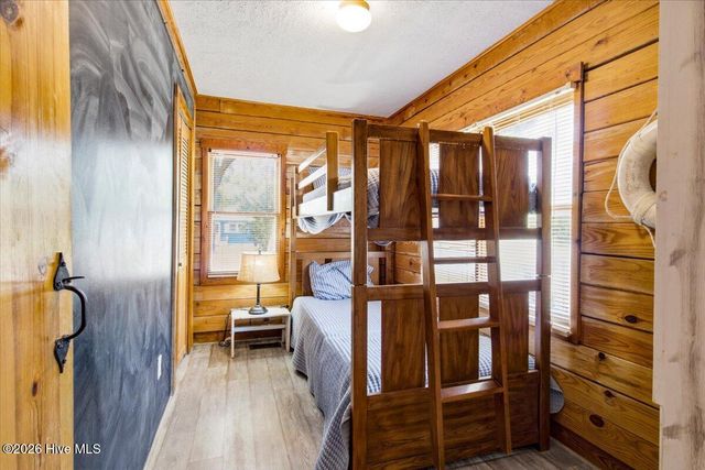 110 NE 72nd Street, Oak Island, NC 28465