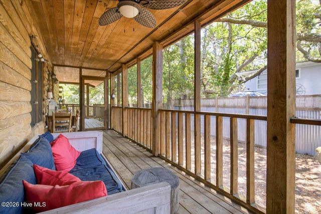 110 NE 72nd Street, Oak Island, NC 28465