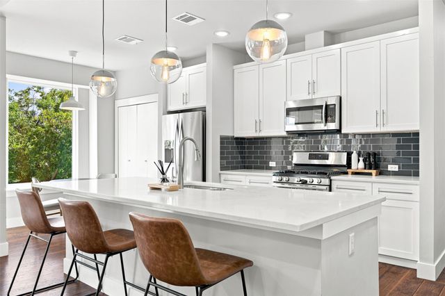 908 Rocky Spring RD, Austin, TX 78753