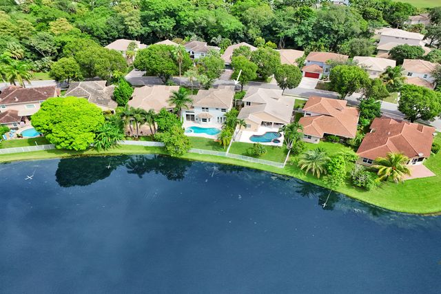 4032 NW 63RD Street, Coconut Creek, FL 33073