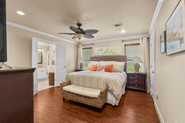 2910 Shady Lane, Crystal Beach, TX 77650