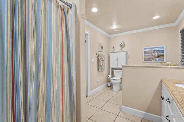2910 Shady Lane, Crystal Beach, TX 77650