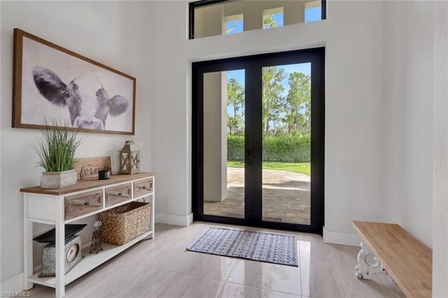3028 Woodstock AVE, Naples, FL 34120