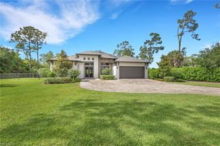 3028 Woodstock AVE, Naples, FL 34120