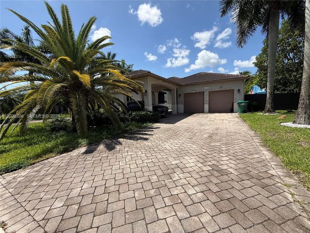 16940 SW 296th St, Homestead, FL 33030