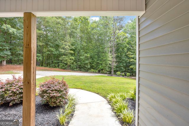 918 Sims Bridge Road, Commerce, GA 30530