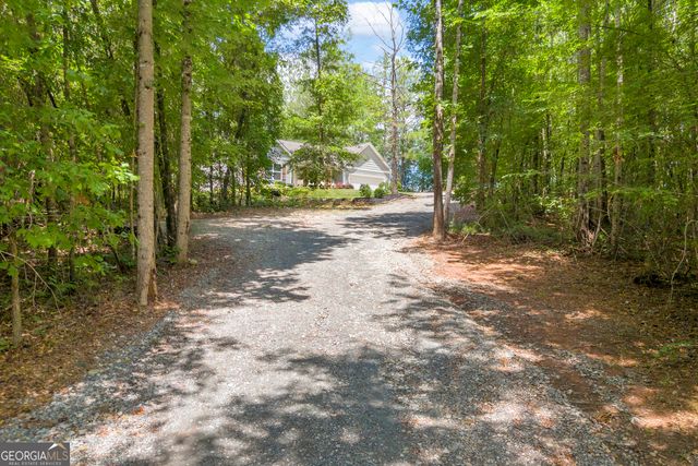 918 Sims Bridge Road, Commerce, GA 30530