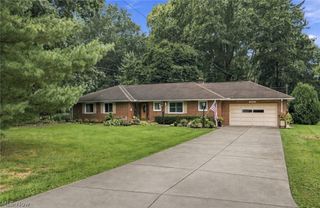 5988 Louis Drive, North Olmsted, OH 44070