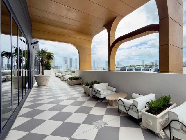 2700 NW 2nd Avenue 445, Miami, FL 33127