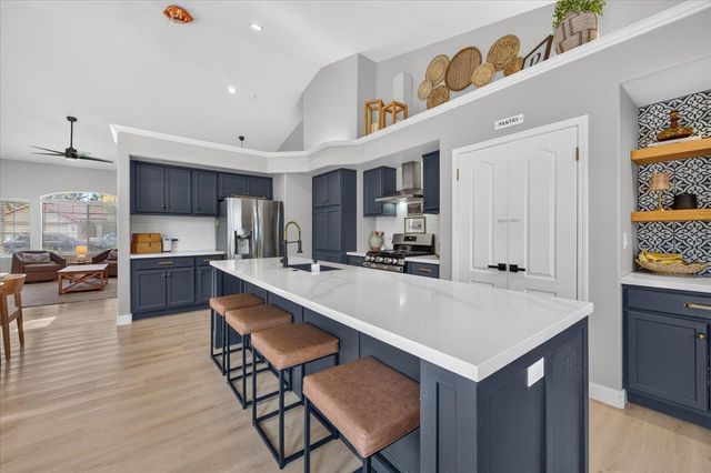 2153 E Ryan Avenue, Fresno, CA 93720