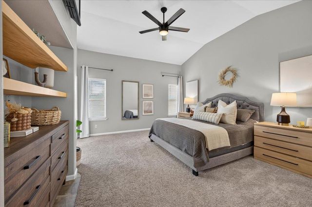2153 E Ryan Avenue, Fresno, CA 93720