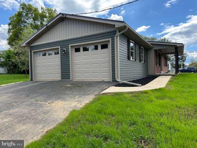 520 E ORANGE STREET, Shippensburg, PA 17257