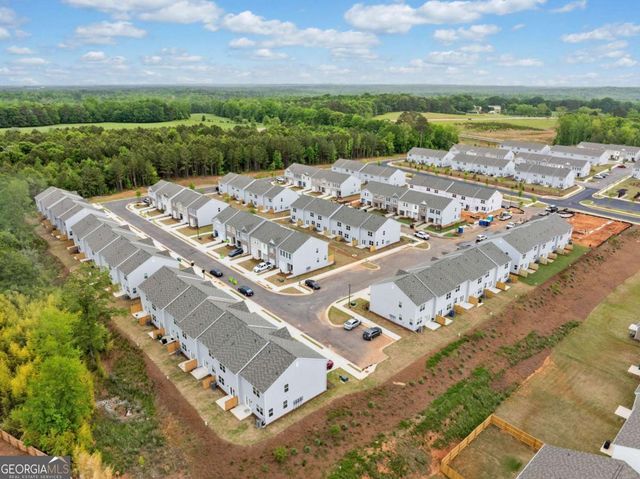 100 Saginaw Court, Locust Grove, GA 30248