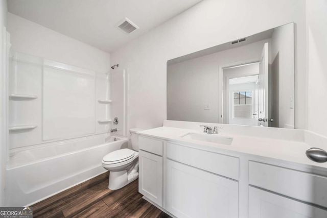 100 Saginaw Court, Locust Grove, GA 30248