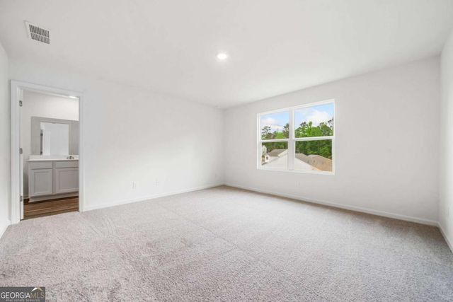 100 Saginaw Court, Locust Grove, GA 30248