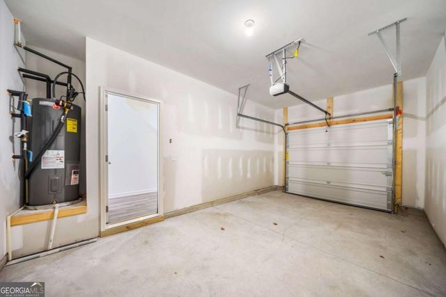 100 Saginaw Court, Locust Grove, GA 30248