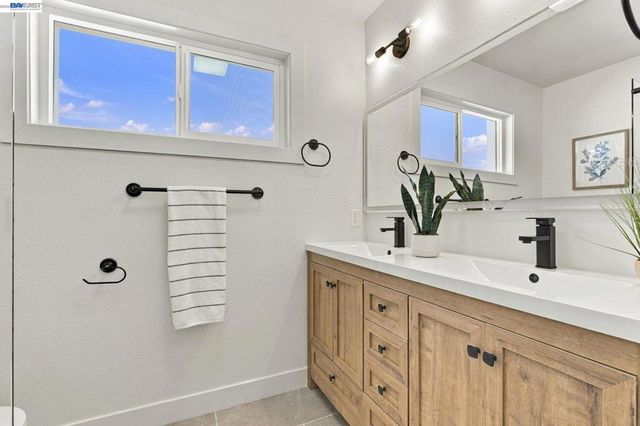 42 Southfield Ct, San Jose, CA 95138