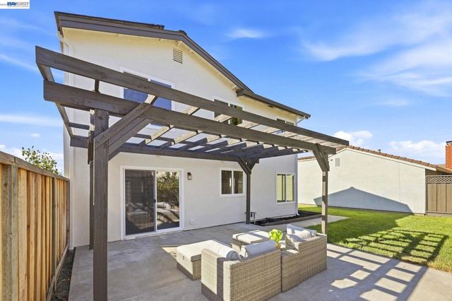 42 Southfield Ct, San Jose, CA 95138