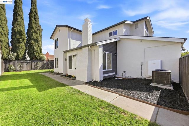 42 Southfield Ct, San Jose, CA 95138