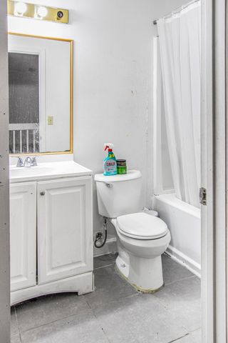1905 MAPLEWOOD Drive, Greenacres, FL 33415