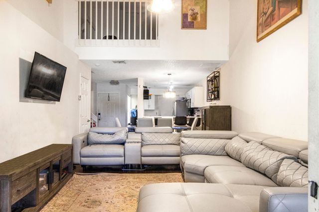1905 MAPLEWOOD Drive, Greenacres, FL 33415