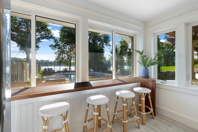 15707 Island View Road NW, Prior Lake, MN 55372