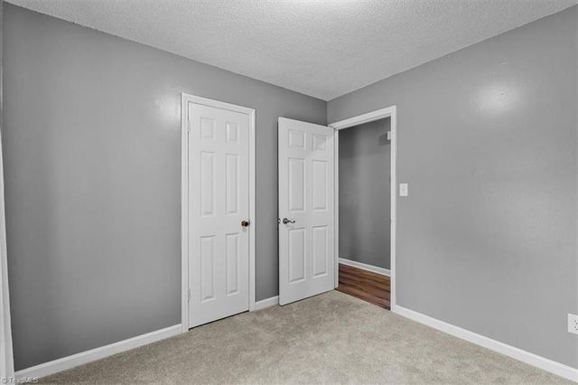 215 Midbrook Run, Lexington, NC 27295