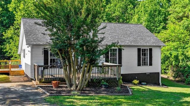 215 Midbrook Run, Lexington, NC 27295