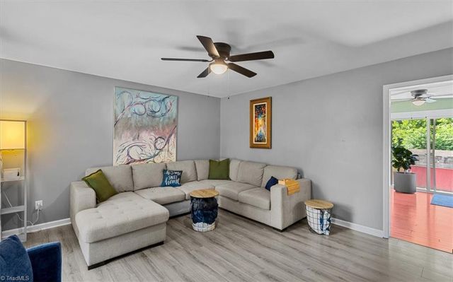 215 Midbrook Run, Lexington, NC 27295