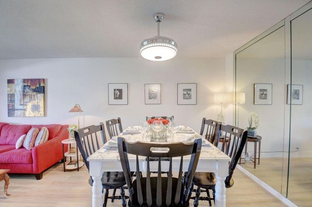 25 SE 13th Street C5, Boca Raton, FL 33432