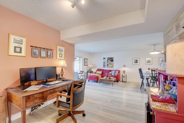 25 SE 13th Street C5, Boca Raton, FL 33432