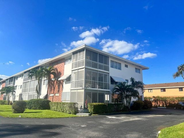 25 SE 13th Street C5, Boca Raton, FL 33432