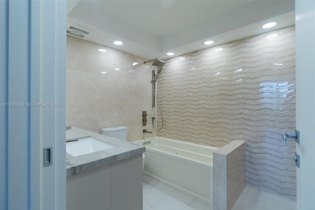230 174th Street 1015, Sunny Isles Beach, FL 33160