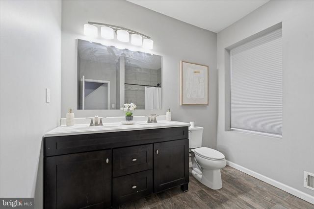 2126 N 8TH ST, Philadelphia, PA 19122