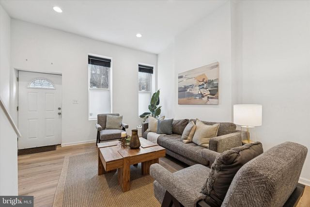 2126 N 8TH ST, Philadelphia, PA 19122