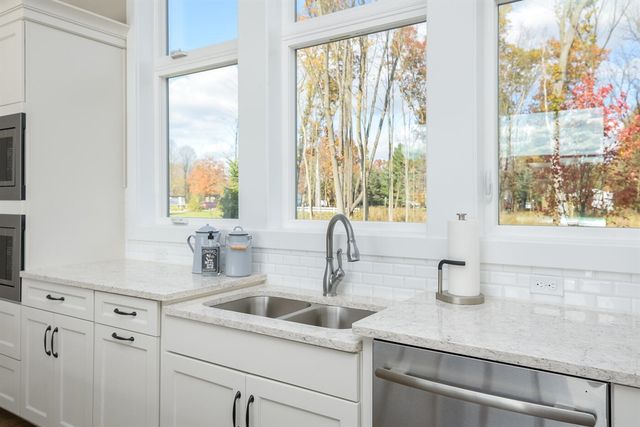 761 Chloe Jane Avenue, Portage, MI 49024