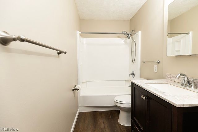 133 Coronado Court, Elyria, OH 44035