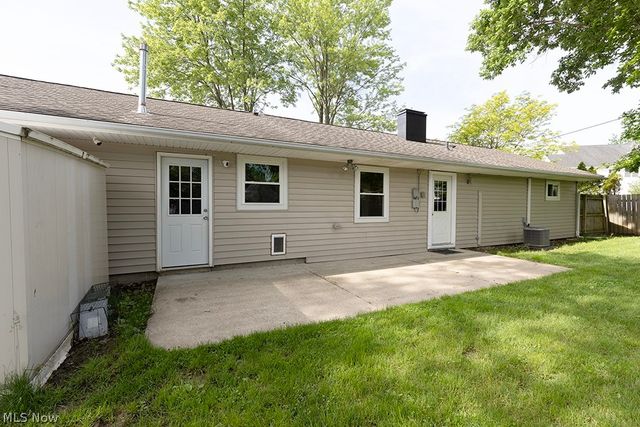 133 Coronado Court, Elyria, OH 44035