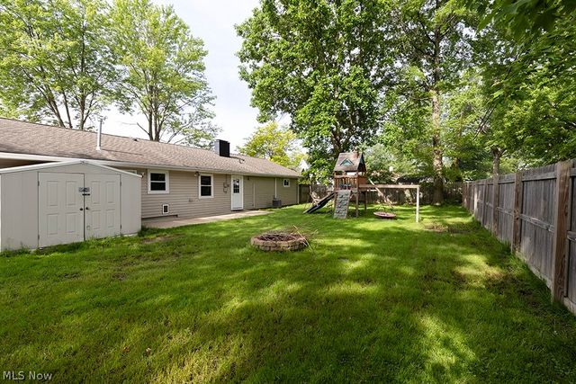 133 Coronado Court, Elyria, OH 44035